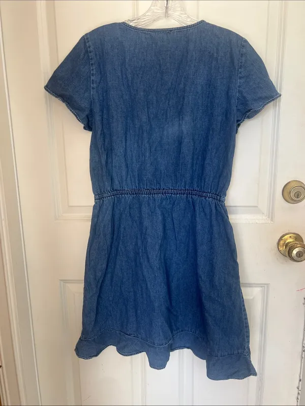 J. crew Merchantile Denim Chambray Faux Wrap Ruffle Hem Dress Size m - Image 4