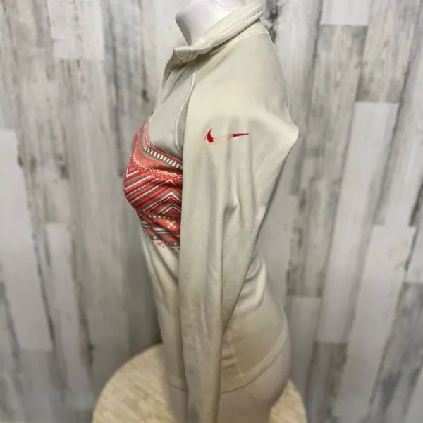 Nike sweater  - Image 6