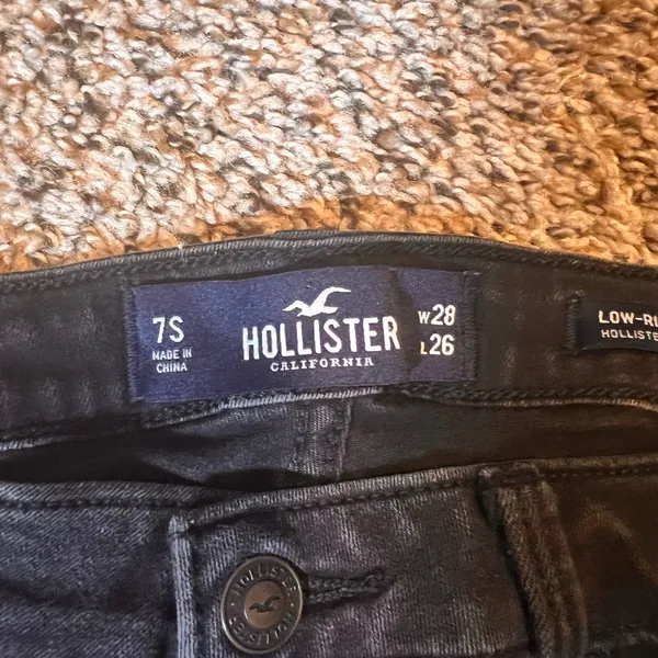 Hollister Distressed Black Wash Low Rise Skinny Jeans Size 7S‎ W28 L26 - Image 2