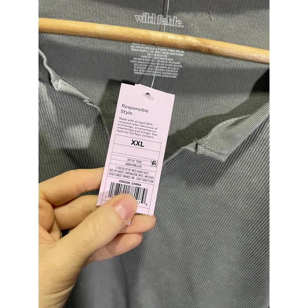 Wild‎ Fable Seamless Ribbed Long Sleeve Notch Neck Crop Top Gray XXL NEW - Image 5