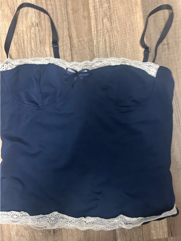 Amazon Blue Lace Tank Top - Image 3