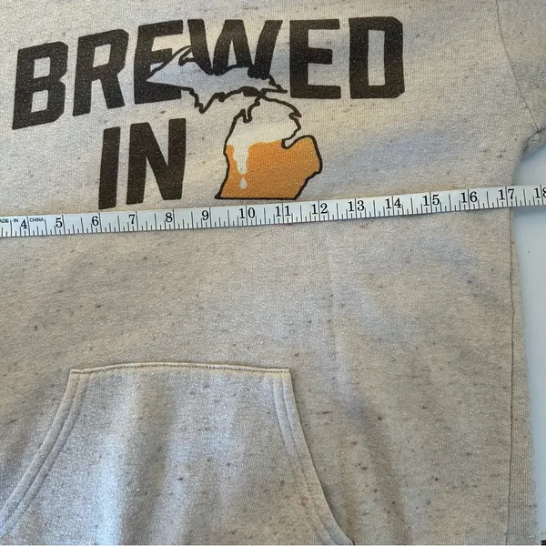 Beige Gray Women's Beer Brewed in MI Michigan Hoodie - Image 5