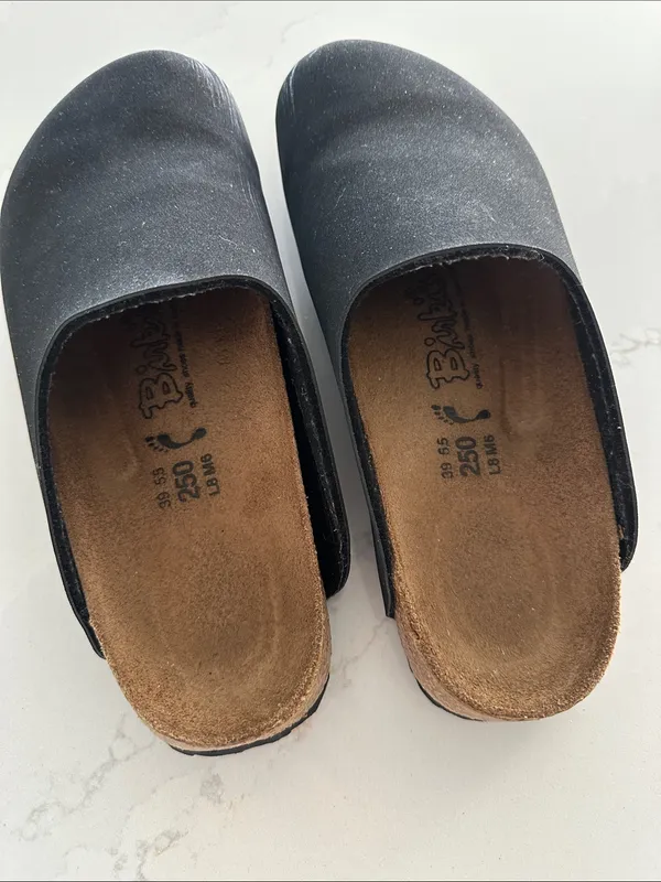 Birki's Birkenstock Clog Slip On Mule in Black size 39 women’s 8 - Image 3