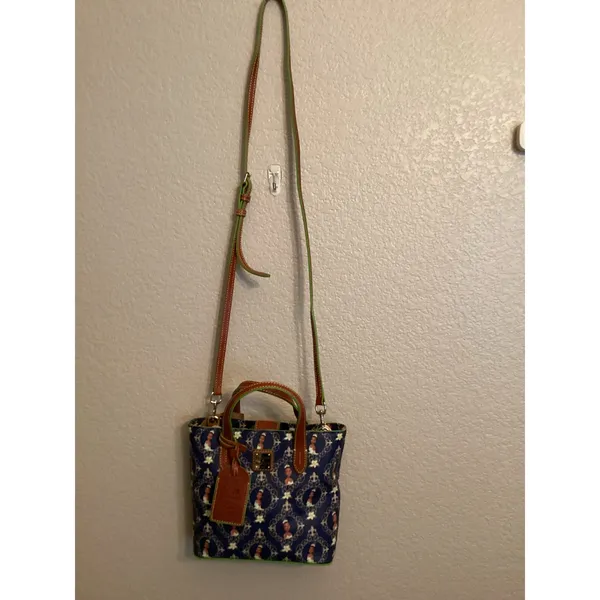NWOT Dooney & Bourke Disney Princess Tiana Tote Crossbody bag Dream Big Princess - Image 4
