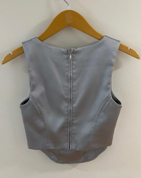 Aritzia Top - Image 2