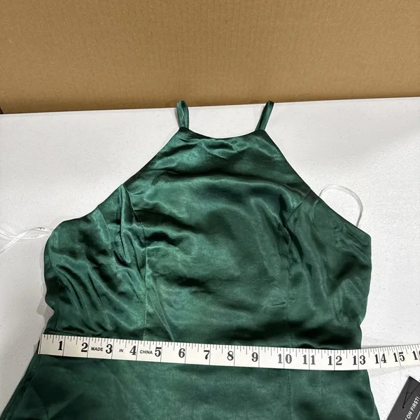 Lulus Emerald Green Satin Maxi Formal Dress Sleeveless Halter S Bridesmaid *FLAW - Image 13