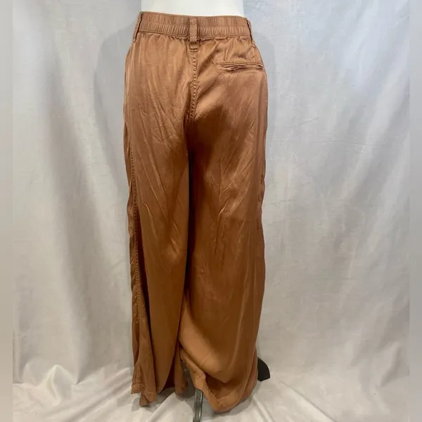 Aerie copper satin wide leg trouser pants with pockets size small - Image 4