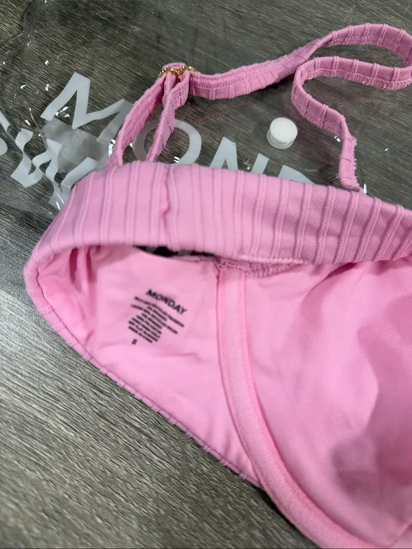 Monday Swimwear Capri Top Cherry Blossom - Image 5