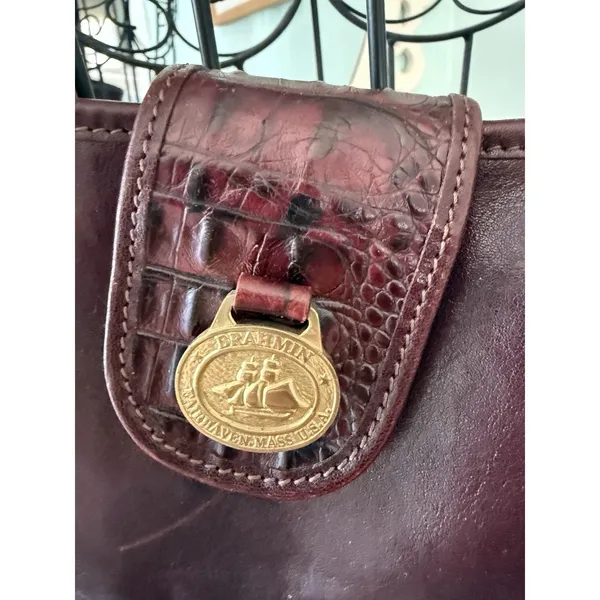 Brahmin Tote Bag Womens Medium Burgundy Good Leather Croc Embossed Vintage‎ - Image 2