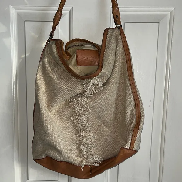Free People Cream and Brown Hobo Bag - Image 3