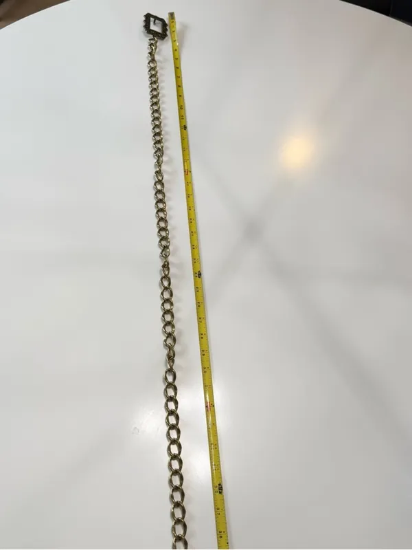 Chunky Goldtone Chain Belt - Women's Fashion Accessory - Image 6