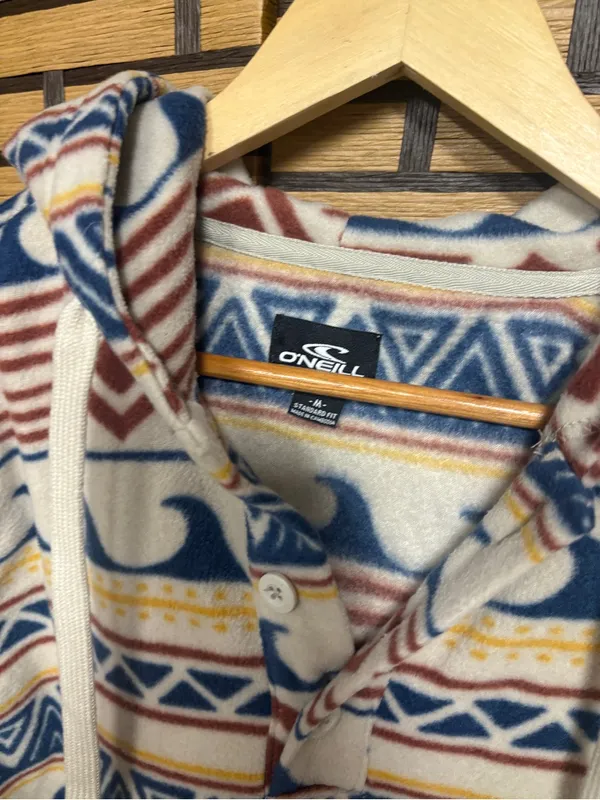 O’Neill fleece pullover size medium - Image 6