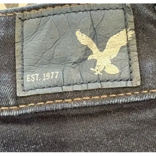 American Eagle Super‎ Stretch Dark Wash Frayed Raw Hem Denim Shorts Womens 6 - Image 4