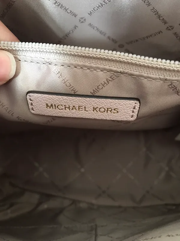 Michael Kors Purse - Image 9