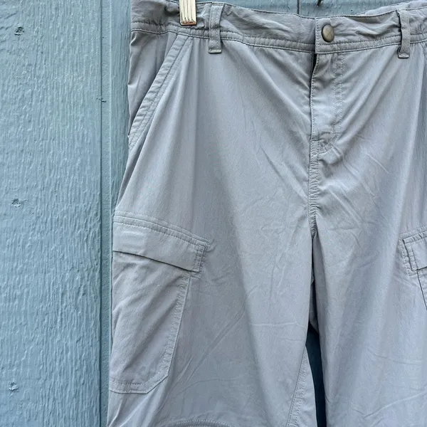 REI Utility Cargo Convertible Trail Pants Grey Size Small - Image 3