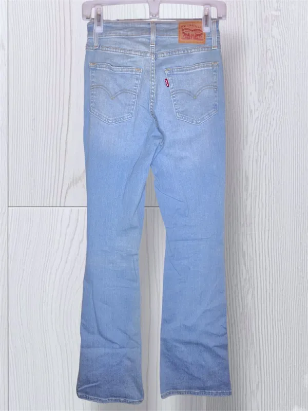 LEVI’S Women’s 725 High Rise Bootcut Jeans - Light Wash Stretch Denim - Image 4