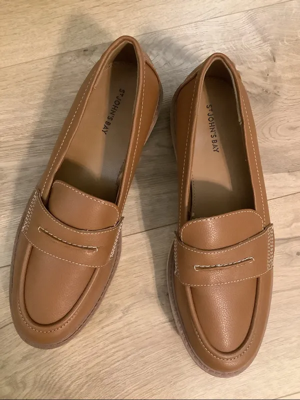 St. John's Bay Size 8 Landers Womens Moc Loafers. New No Box - Image 3