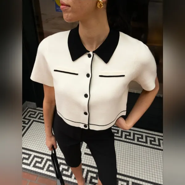 New Cropped Knit Contrast Trim Top Size XS - Image 2