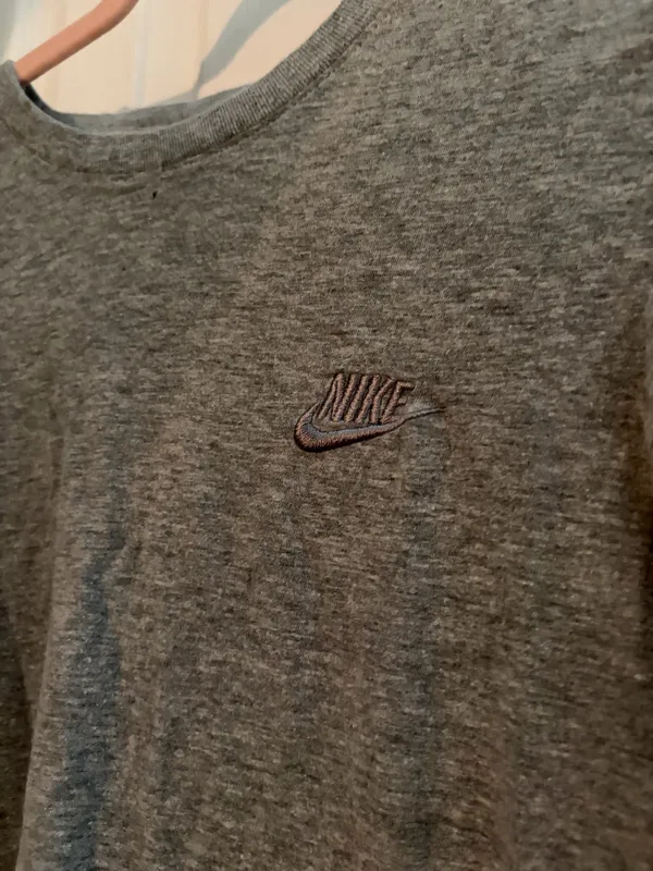 Men’s Grey Nike Tee - Image 2