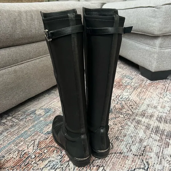 Women's Coach Lilac Knee High Boots in Black Size 6B Tall Leather Riding Boot - Image 4