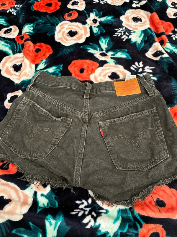 Levi’s Shorts Denim 501 - Image 3