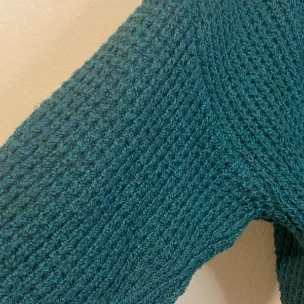 American Eagle Outfitters, Oversized Teal Waffle Knit Crew Sweater, Medium - Image 2