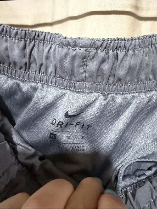 Nike shorts - Image 2