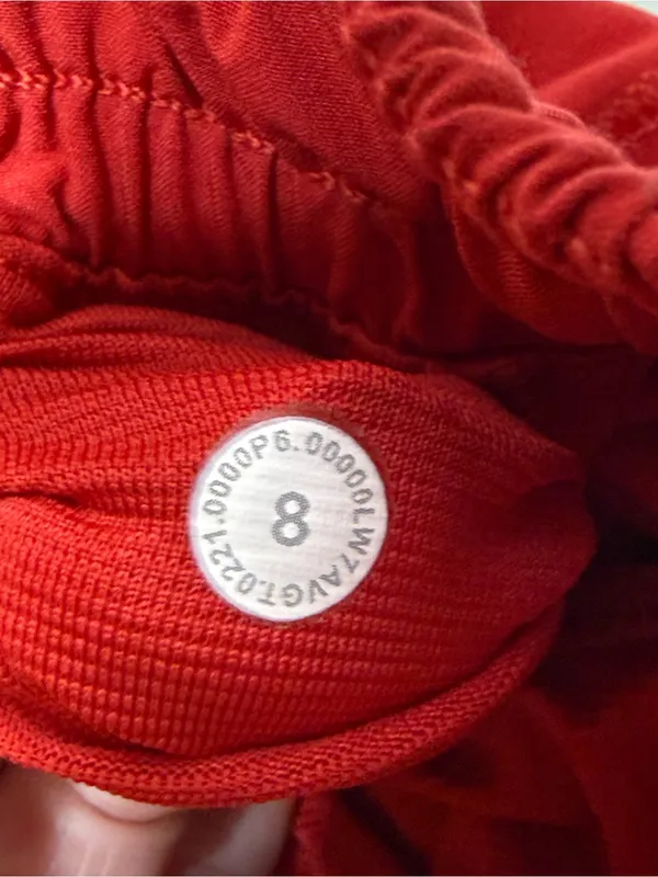 Lululemon Hotty Hot Short II *Long 4" - Image 5