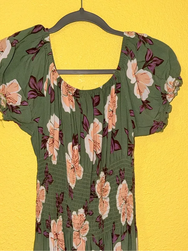 Olive Green Floral Maxi Dress with Puff Sleeves - Image 10