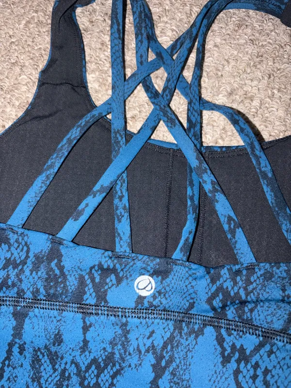 CRZ Yoga Sports Bra Strappy - Image 3