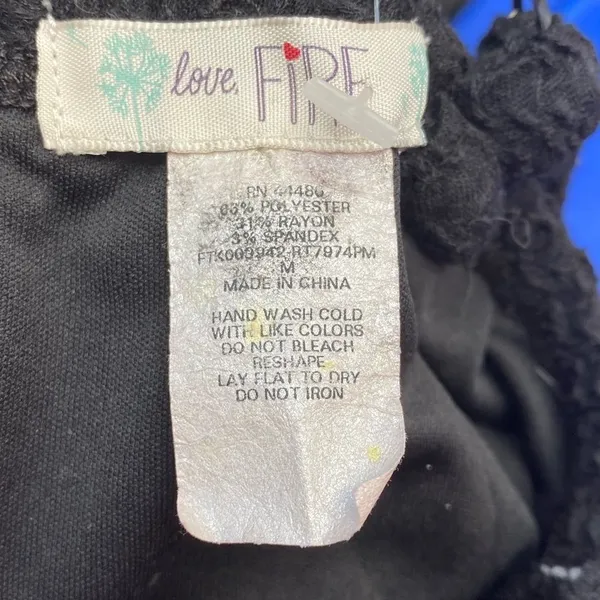 Love Fire Black‎ Camisole Black Size M - Image 4