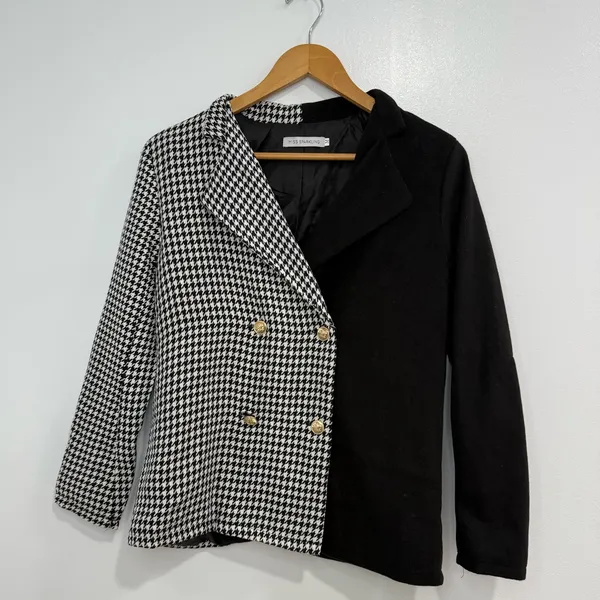 Elegant Black and White Houndstooth Midi Coat - Image 8