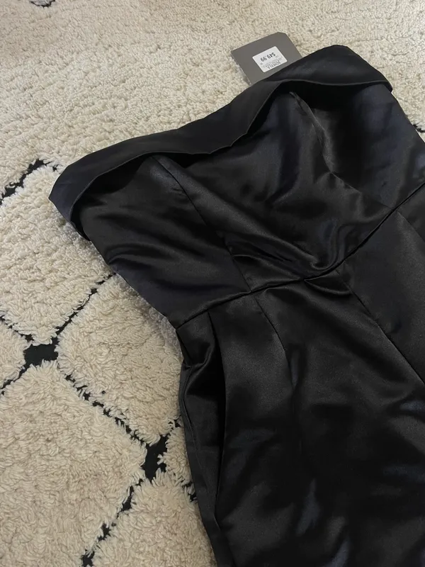 Le Lis NWT  Tube Jumpsuit - Image 4