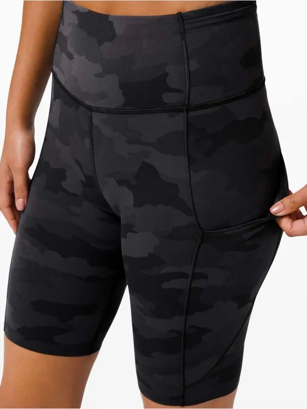 Lululemon Fast and Free Short 10” in Camo Deep Coal Multi Size 12 - Image 3