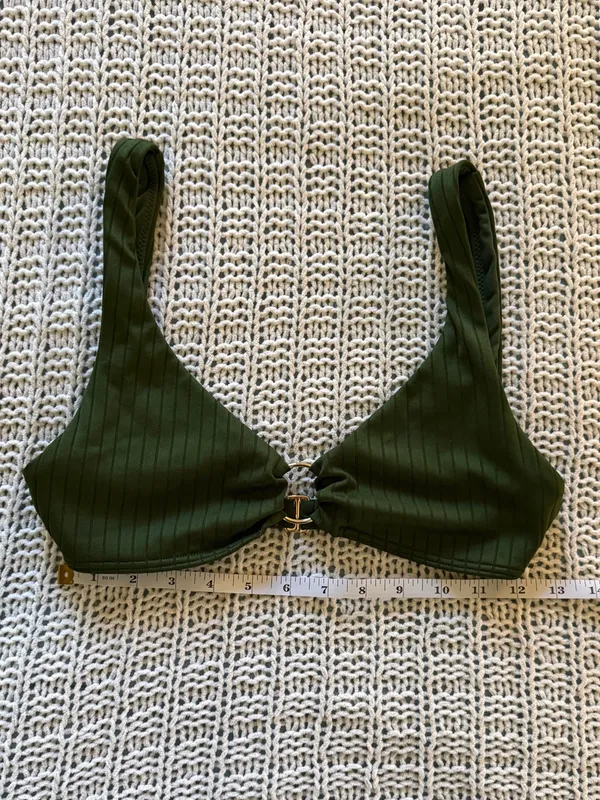 Hollister Olive Forest Green Ribbed Bikini Top Metal Ring Center Size Small - Image 4