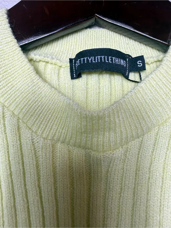 PrettyLittleThing Lime Green Ribbed Mock Neck Sleeveless Bodysuit Size S‎ - Image 4