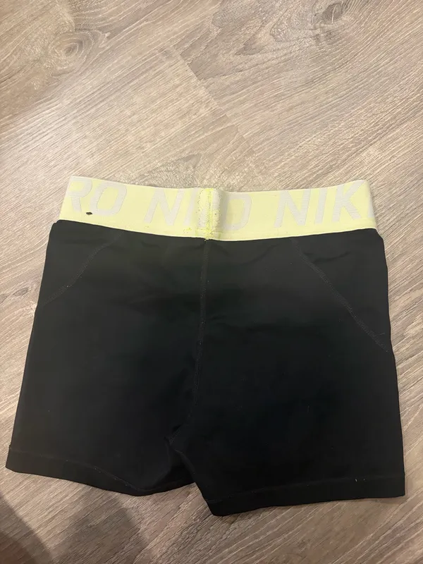 Nike Pro Women’s Shorts Black - Image 3