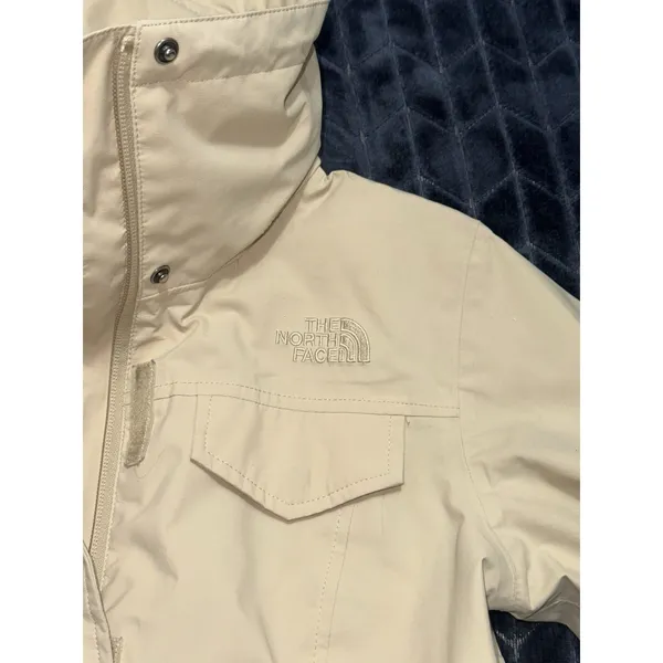 The North Face HyVent Waterproof Rain Trench Belted Jacket Womens Size Xsmall - Image 3