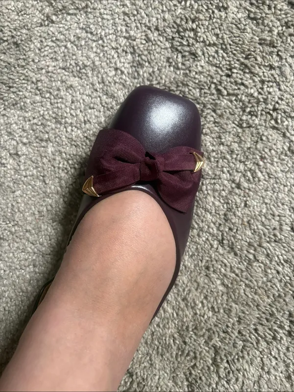 C.Paravno Women's Bow-Accent Burgundy Ballet Flat plum colored size9/9.5 - Image 4