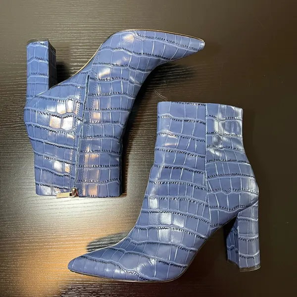 Marc Fisher LTD Blue Croc Embossed Pointed Toe Block Heel Ankle Boots Size 8.5 - Image 10