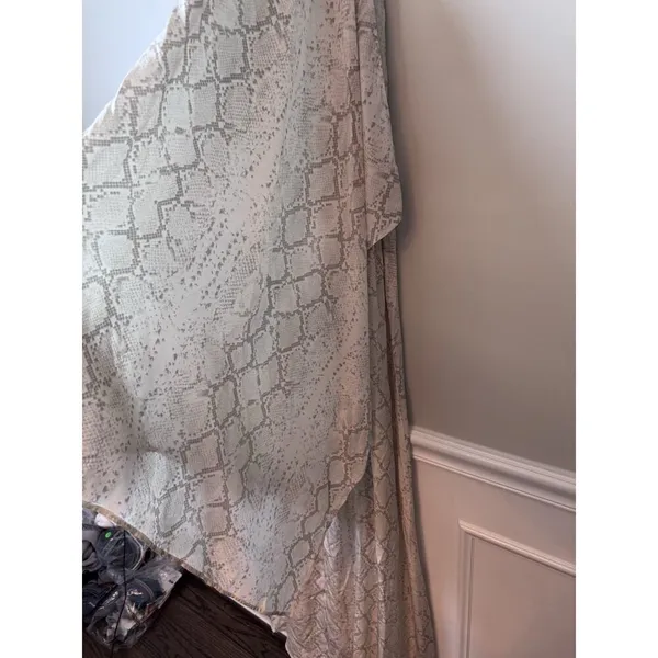 Alexis Long Sleeveless Snakeskin Printed Maxi Dress With Cape XS Flowy EUC - Image 13