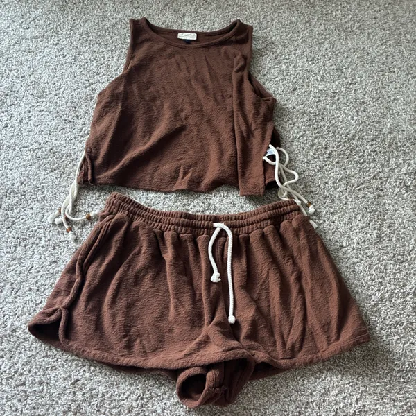 Universal Thread Womens Brown Gauze 2 Piece Set Crop Top and Shorts Large - Image 3