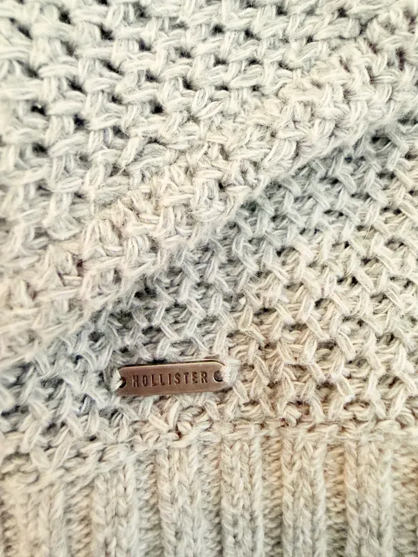 Gray Hollister Knit Sweater Size S - Image 3