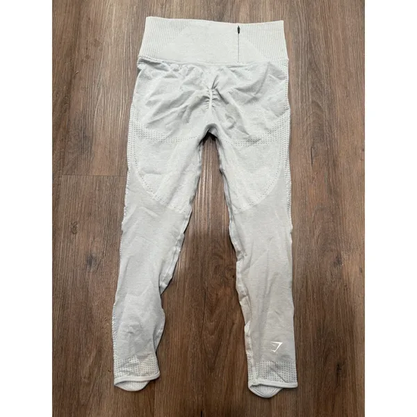 Gymshark Adapt Seamless Leggings Light Grey Seamless Workout Athleisure‎ - Image 3