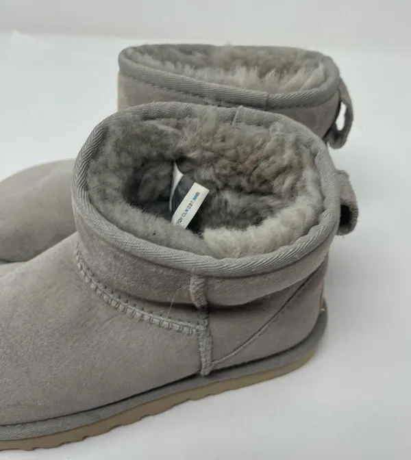 Ugg classic mini boots in grey campfire sz 5 - Image 5