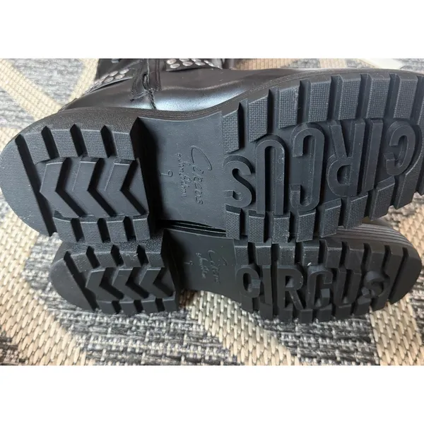 Circus by Sam Edelman Hayes Metal / Black Platform Boot Size 9M - Image 10
