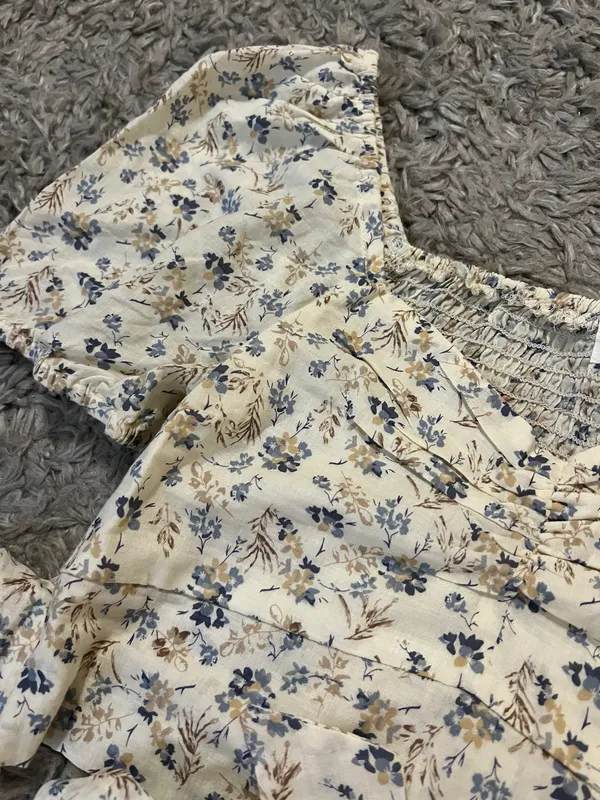These Three Boutique Floral Tie back Top - Image 5