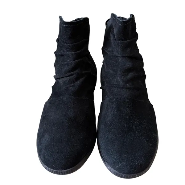 Munro Black Suede Slouchy Ankle Boots Size 6 WW Extra Wide Booties NEW - Image 3