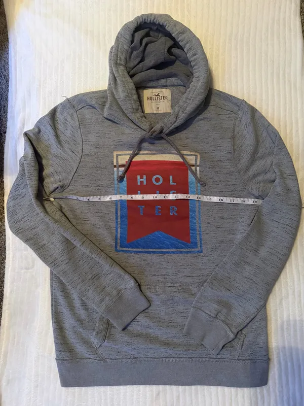 Hollister Grey Graphic Hoodie Size M Unisex Spell Out Logo - Image 4