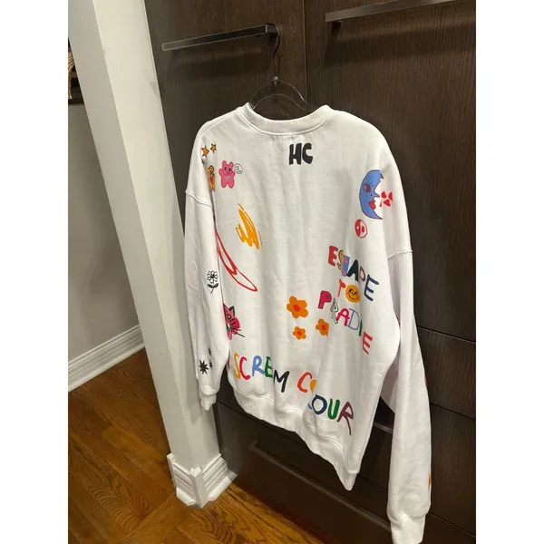 Mayfair Group "Somebody Loves You" crewneck sweatshirt in white one size - Image 3